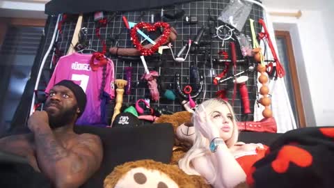 Mac Troy online show from 02-11-26, 11:10