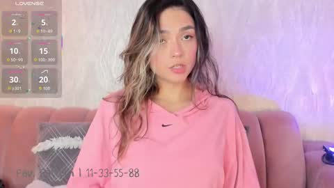 Snapshot of maca_bloom chatting on 09-18-25, 11:56 Maca online show from 09-18-25, 11:56