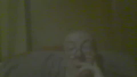 macbewdekan25 online show from 05-18-26, 04:24