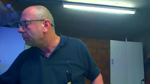 Andy online show from 03-03-26, 09:31