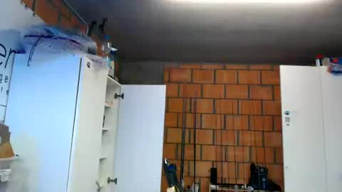Andy online show from 06-17-26, 06:09