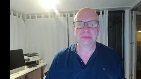 Andy online show from 07-11-26, 02:47