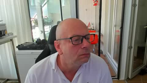 Andy online show from 07-16-26, 05:57