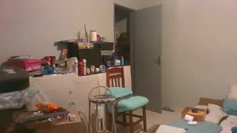 Snapshot of machoalex chatting on 05-16-26, 10:36 MACHOLIVRE online show from 05-16-26, 10:36