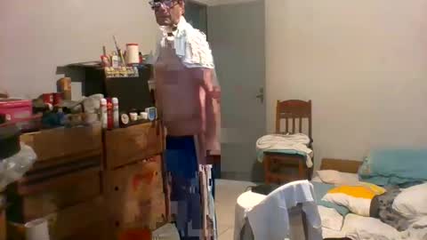 Snapshot of machoalex chatting on 06-01-26, 05:53 MACHOLIVRE online show from 06-01-26, 05:53