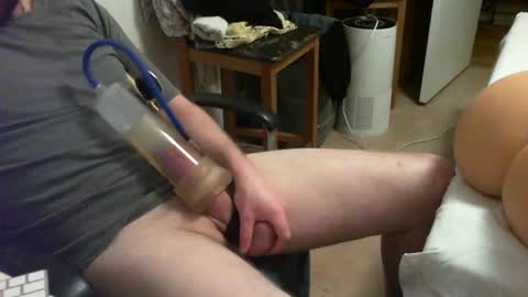Snapshot of mackanstr0mberg chatting on 02-23-25, 05:12 Marcus online show from 02-23-25, 05:12