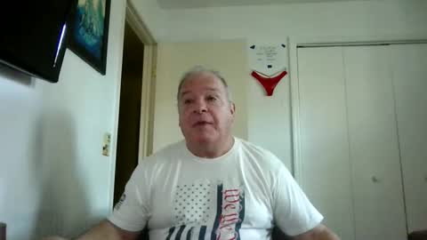 mackdocc001 online show from 12-21-25, 03:08