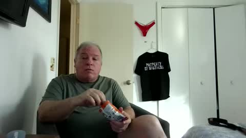 mackdocc001 online show from 01-09-26, 08:21