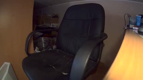 Snapshot of mackenss20 chatting on 03-04-25, 07:08 Makan online show from 03-04-25, 07:08