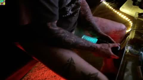 Manuel online show from 03-05-25, 07:06