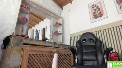 madame ibby online show from 06-18-26, 11:47