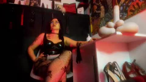 madame ibby online show from 07-27-26, 06:31