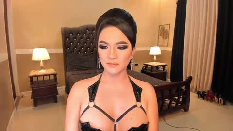 Snapshot of madammistressdominatrixxx chatting on 03-03-25, 11:14 Alison Kloss online show from 03-03-25, 11:14