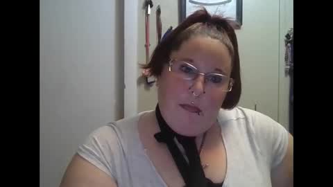 madampumkin online show from 04-19-26, 03:17