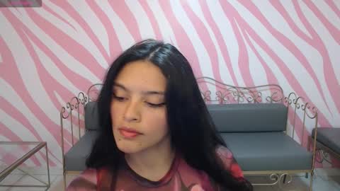 Maddie Cute online show from 10-15-25, 08:09