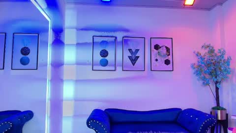 maddie_t18 online show from 03-31-26, 11:32