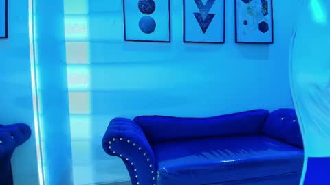 maddie_t18 online show from 04-18-26, 11:58