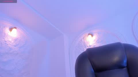 Maddison online show from 12-05-25, 04:21