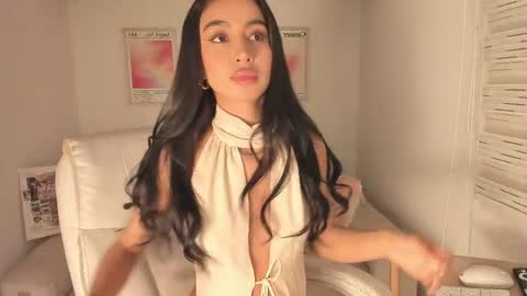 Snapshot of maddy_bronw chatting on 05-15-26, 11:12 Maddy online show from 05-15-26, 11:12