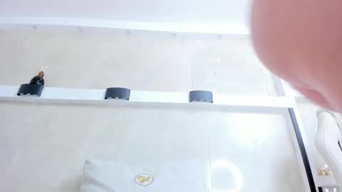 maddy cartter online show from 10-16-25, 04:41