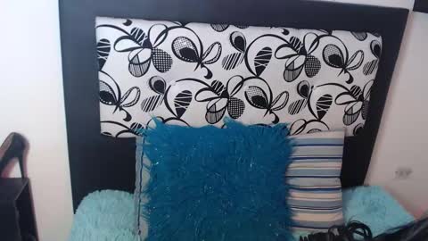 Maddy Parker  online show from 01-13-25, 09:08