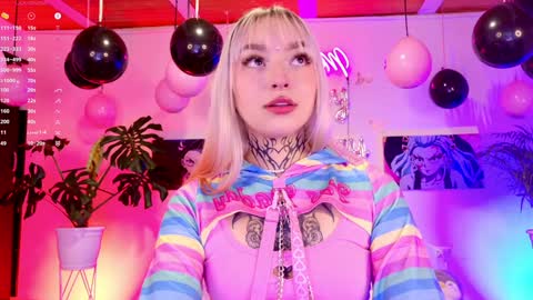 Snapshot of maddy_uwu chatting on 02-08-25, 11:34 maddy_uwu online show from 02-08-25, 11:34