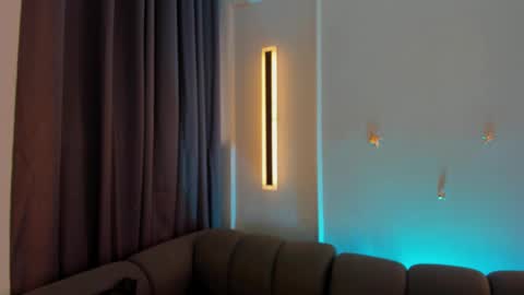 Snapshot of maddy_walker chatting on 09-17-25, 07:37 Maddy online show from 09-17-25, 07:37