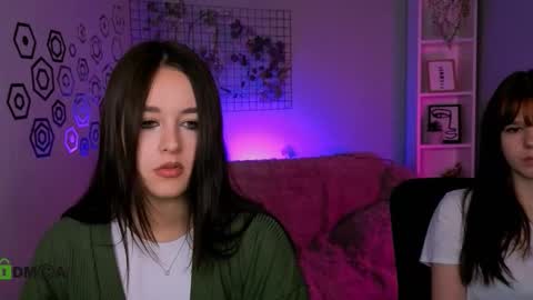 Snapshot of maddycats chatting on 11-27-25, 10:50 maddycats online show from 11-27-25, 10:50