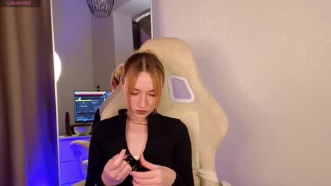 Snapshot of maddygarcia chatting on 01-27-25, 04:54 maddygarcia online show from 01-27-25, 04:54