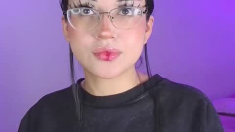   Please followme and rate me your thumbs up online show from 12-02-25, 10:05