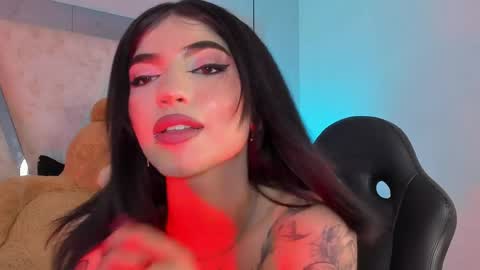  BELLA  online show from 05-27-26, 01:57