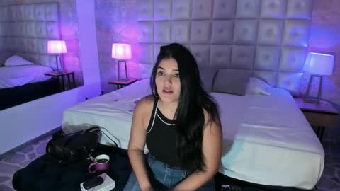 Maddy online show from 11-20-25, 12:05