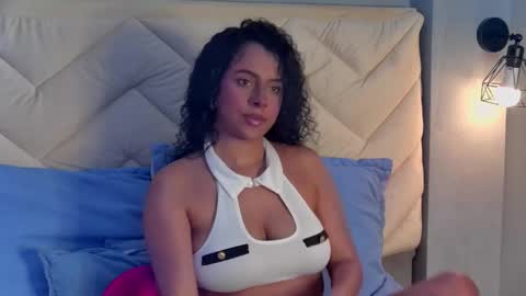 madeleinxxx_ online show from 04-05-26, 08:06