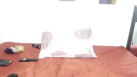 Madeline online show from 10-04-25, 12:03