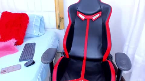 Madeline online show from 01-11-25, 05:31