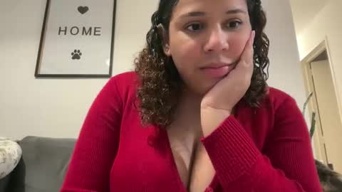 Snapshot of madellein chatting on 01-14-26, 01:22 madellein online show from 01-14-26, 01:22