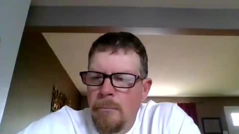 Snapshot of madhatter72 chatting on 10-19-25, 05:13 Madhatter72 online show from 10-19-25, 05:13