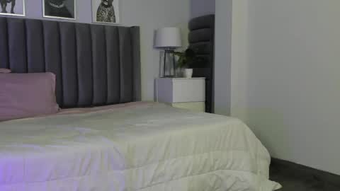 Madie  online show from 06-01-26, 12:18
