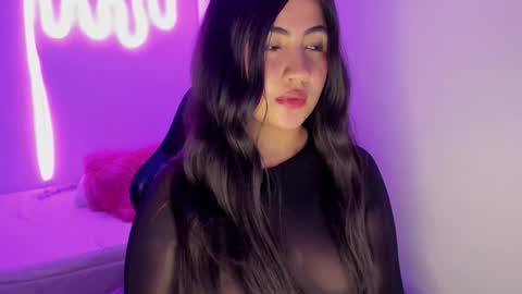 Madisson Smith  online show from 11-20-25, 06:02