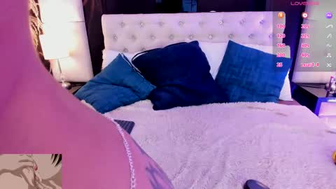 Maddison online show from 02-19-25, 03:27