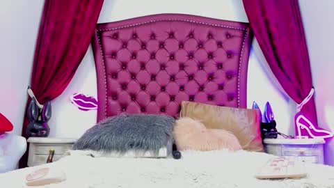 Maddison online show from 09-08-25, 03:00