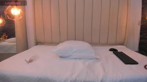 madison_03 online show from 03-11-26, 12:22