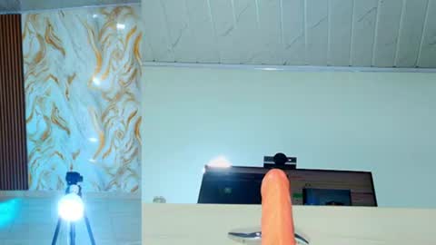 madison_funny online show from 06-20-26, 06:22