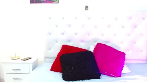 Jenny  online show from 03-07-25, 01:40