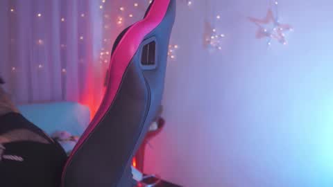 Madison   online show from 01-08-26, 01:24