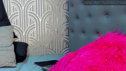   online show from 03-10-25, 03:01