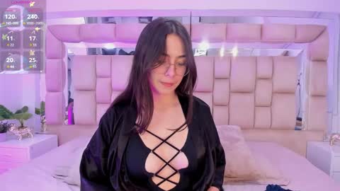 Madison Roux online show from 02-08-25, 06:22