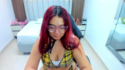 Snapshot of madison_rowan chatting on 05-02-26, 03:11 MADI online show from 05-02-26, 03:11