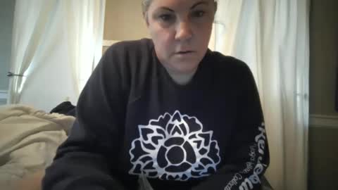 Snapshot of madisonfelicia chatting on 09-24-25, 03:15 Madison online show from 09-24-25, 03:15