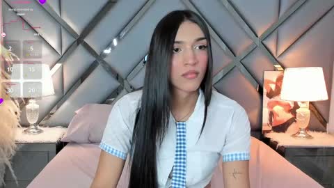 Maddi online show from 05-25-26, 05:41